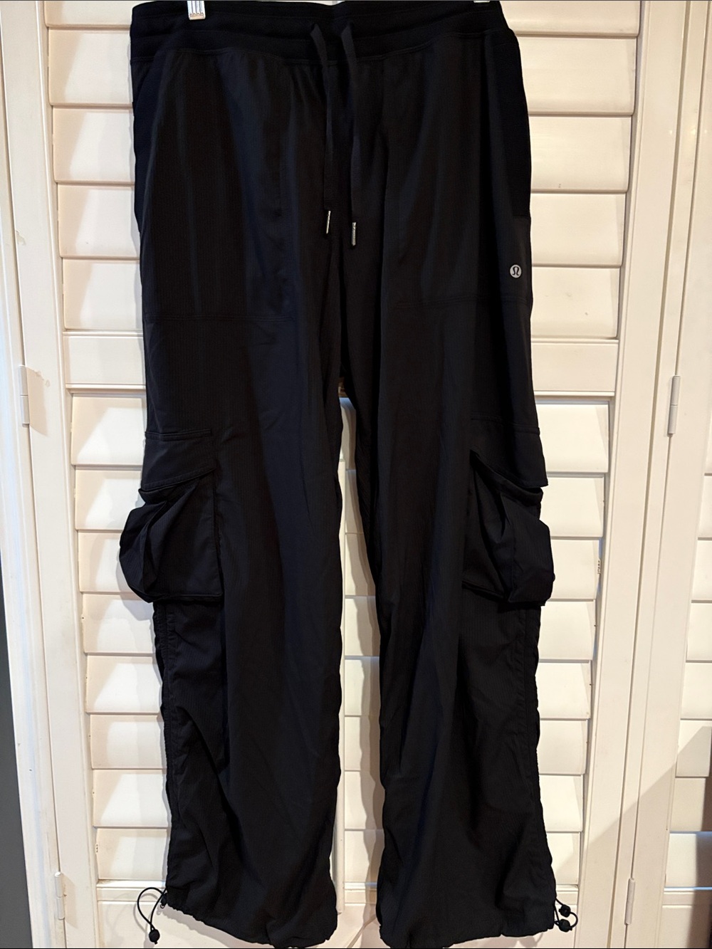 lululemon athletica women’s  Black Cargo Jogger Pants